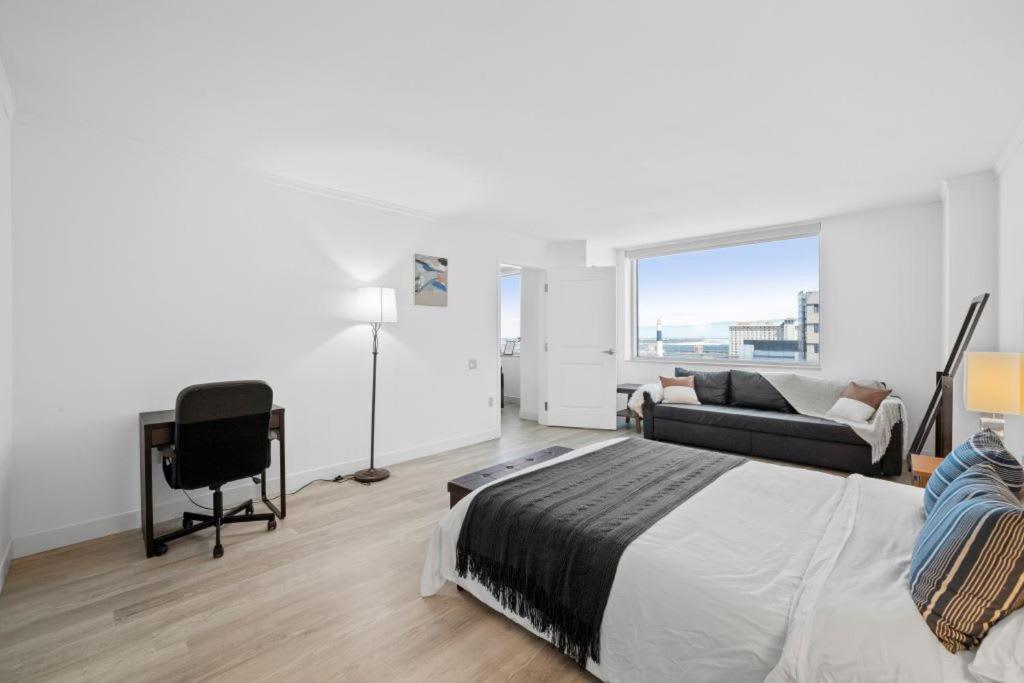 Astonishing Ocean Front Condo Cozysuites At Showboat Atlantic City Exterior photo